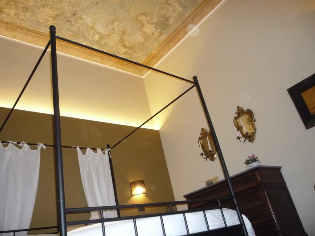Madama Cristina Bed & Breakfast Torino Rom bilde