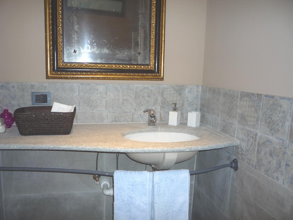 Madama Cristina Bed & Breakfast Torino Rom bilde